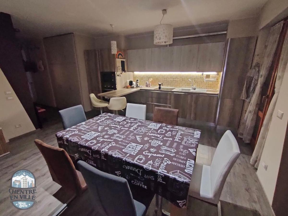 Appartamento Chentre En Ville - A 2 Passi Dal Centro - Parcheggio Gratuito - Cir-Vda-Aosta-0073 Exteriér fotografie