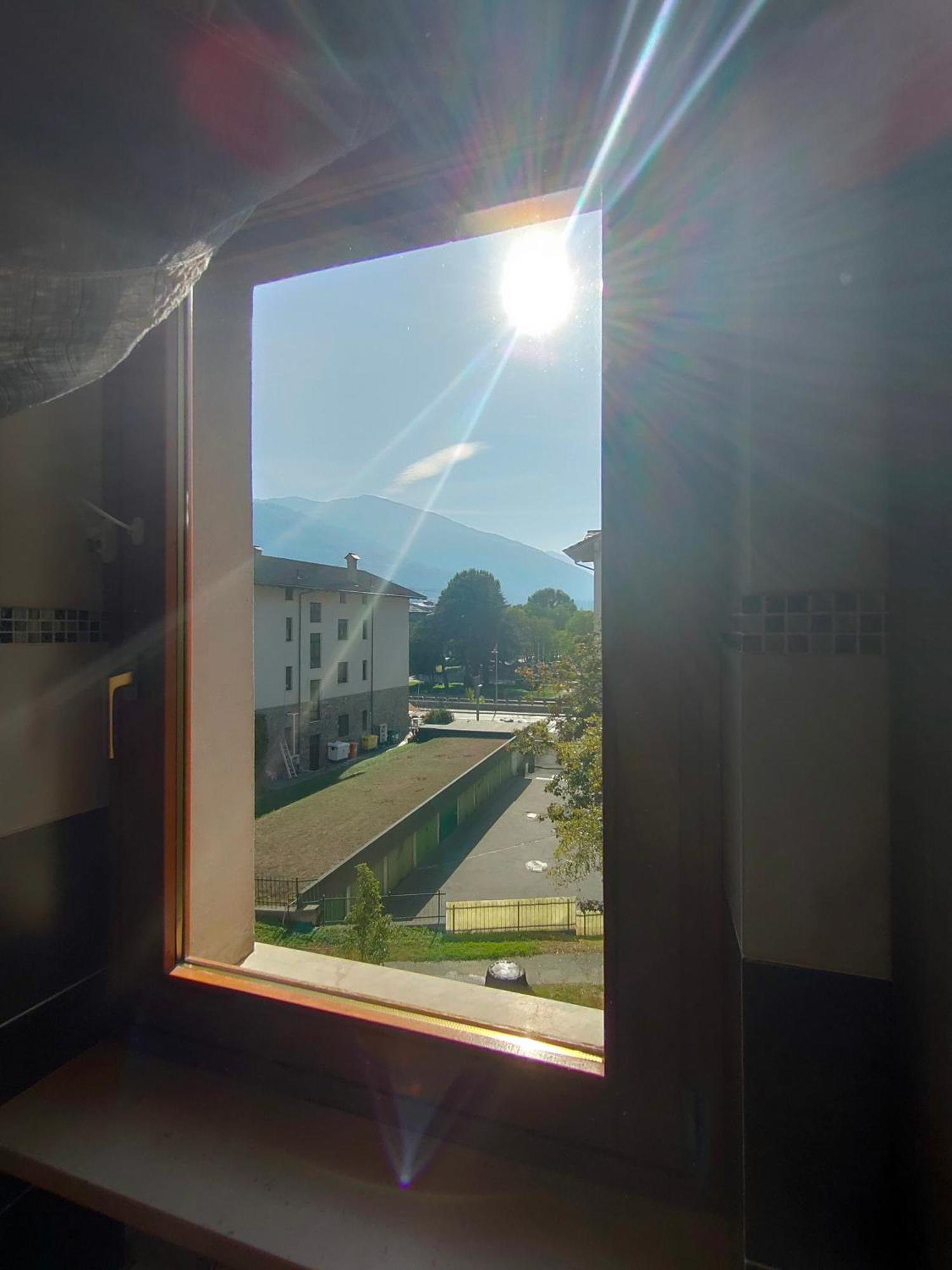 Appartamento Chentre En Ville - A 2 Passi Dal Centro - Parcheggio Gratuito - Cir-Vda-Aosta-0073 Exteriér fotografie