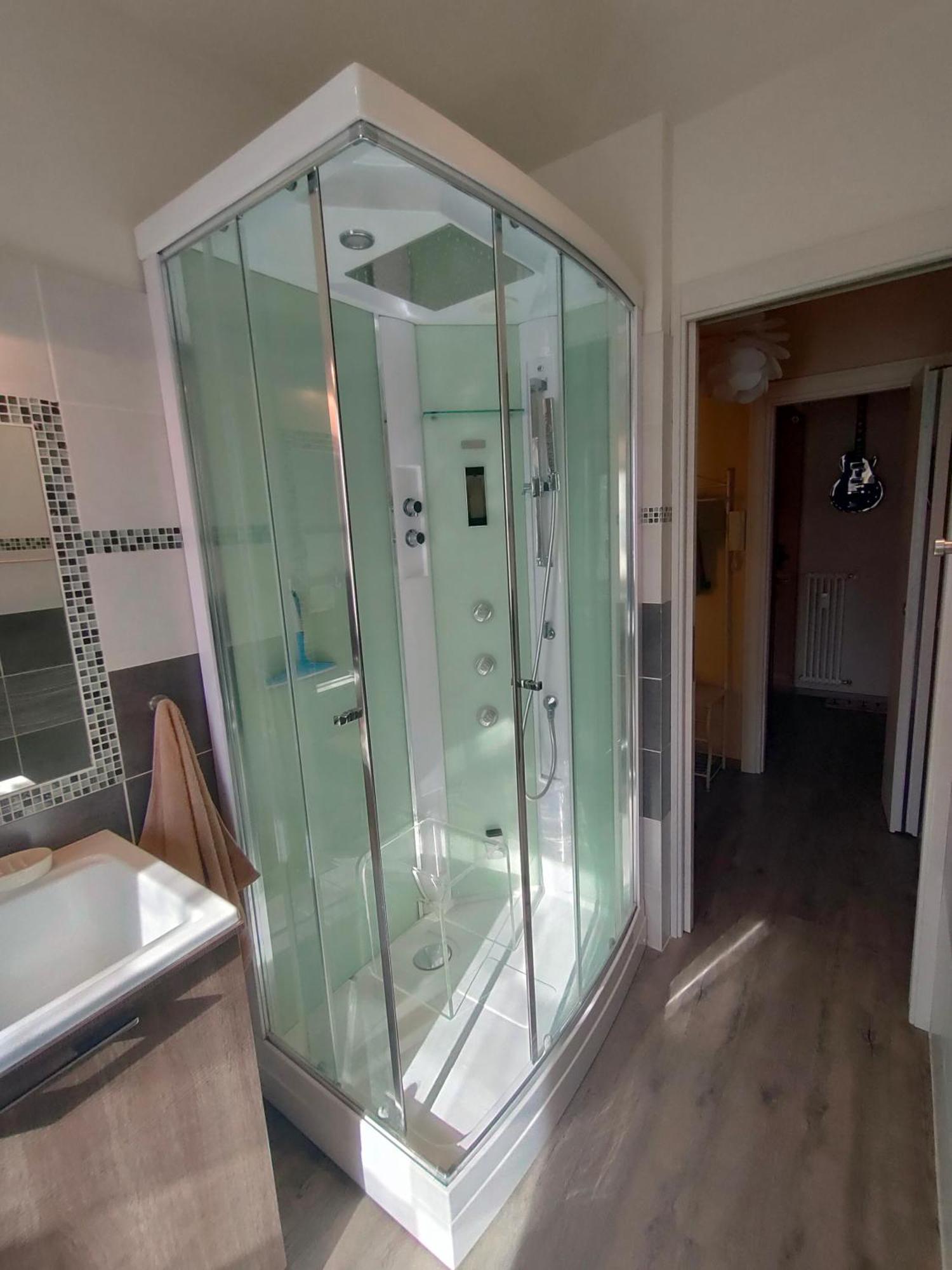 Appartamento Chentre En Ville - A 2 Passi Dal Centro - Parcheggio Gratuito - Cir-Vda-Aosta-0073 Exteriér fotografie